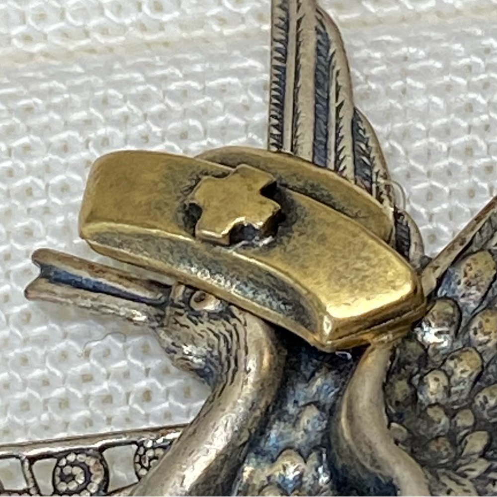 Vintage Nursing Maternity Stork Brooch Pin - Picture 2 of 11